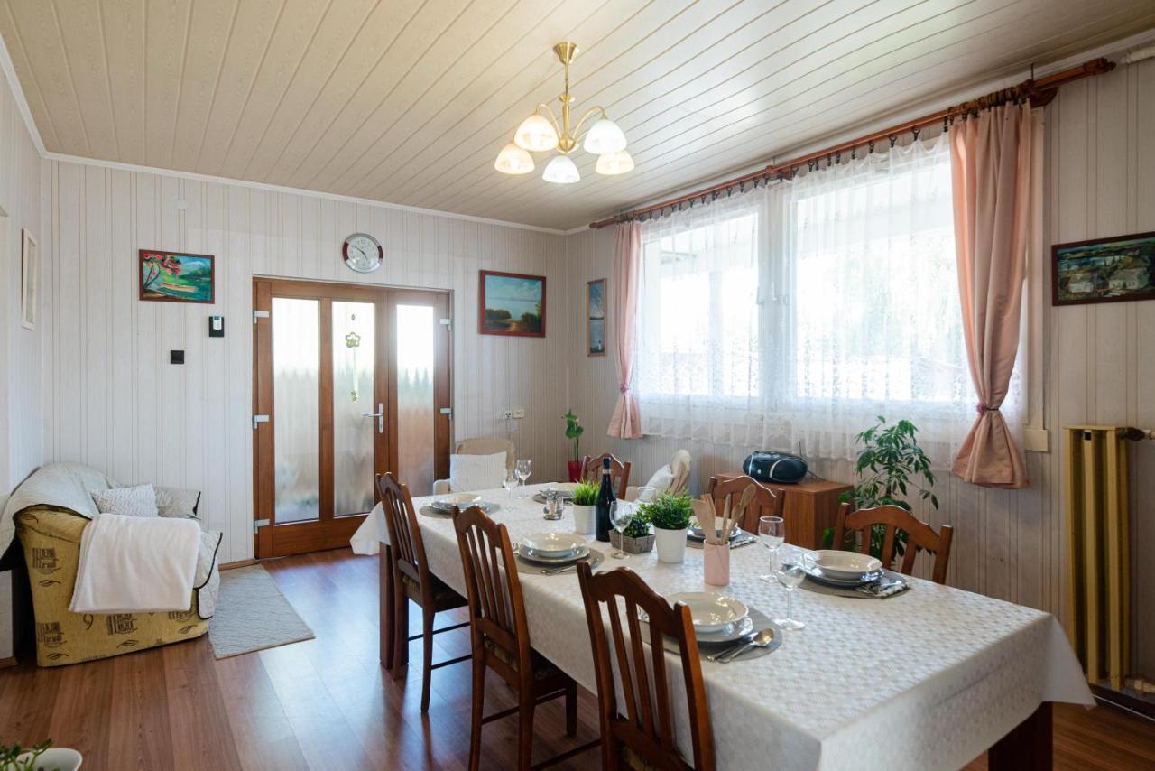 Vadkacsa apartmanház medencével Zamárdi Extérieur photo