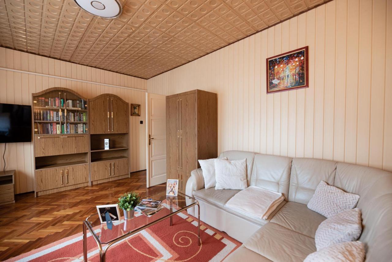Vadkacsa apartmanház medencével Zamárdi Extérieur photo