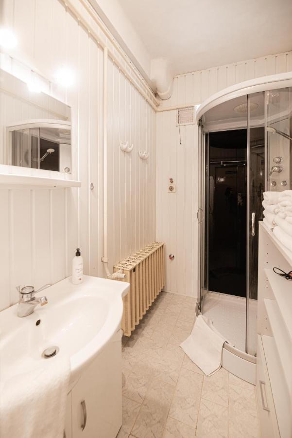 Vadkacsa apartmanház medencével Zamárdi Extérieur photo