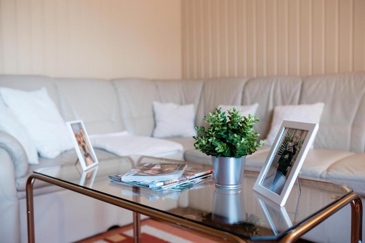 Vadkacsa apartmanház medencével Zamárdi Extérieur photo