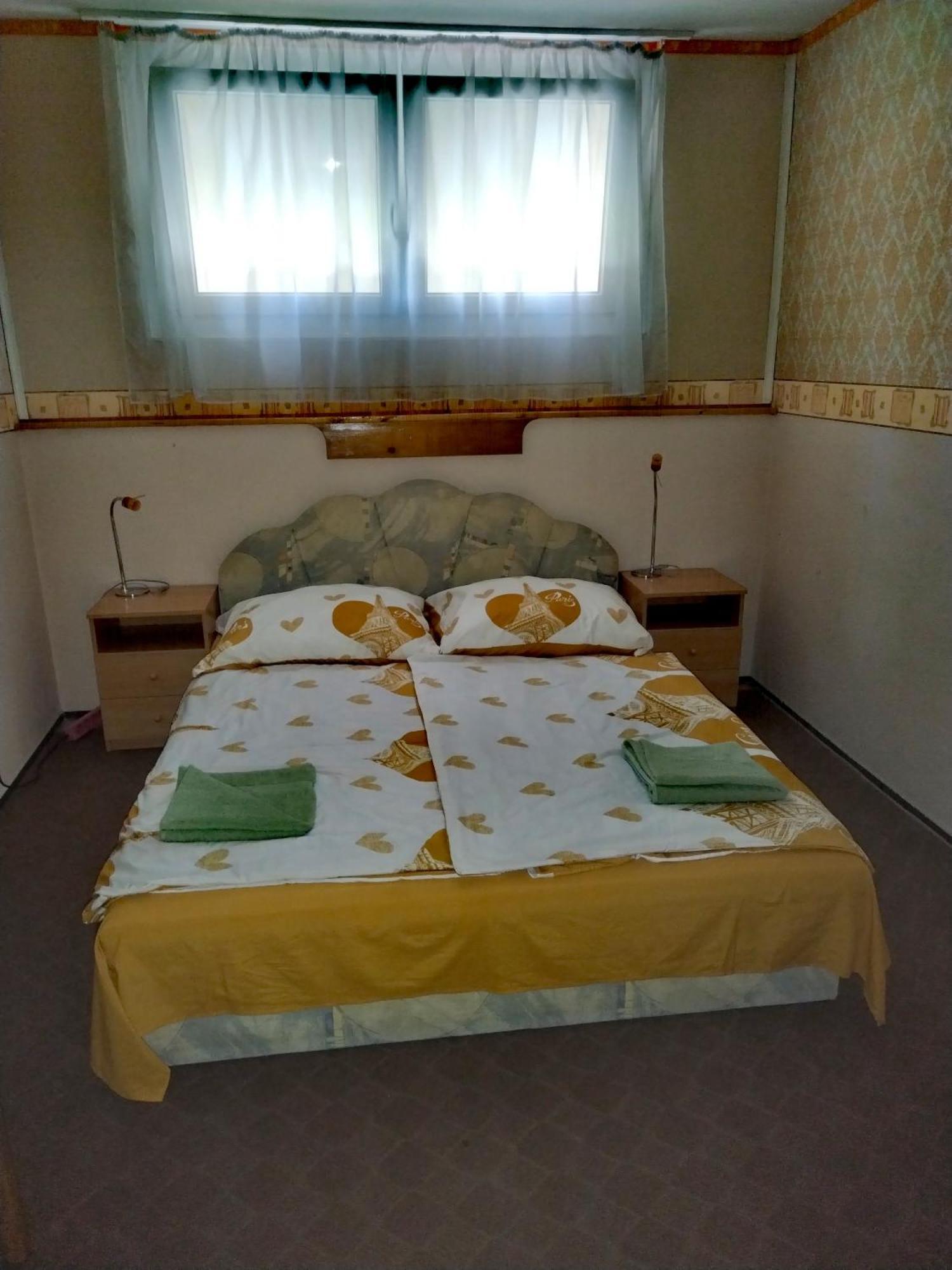 Vadkacsa apartmanház medencével Zamárdi Extérieur photo